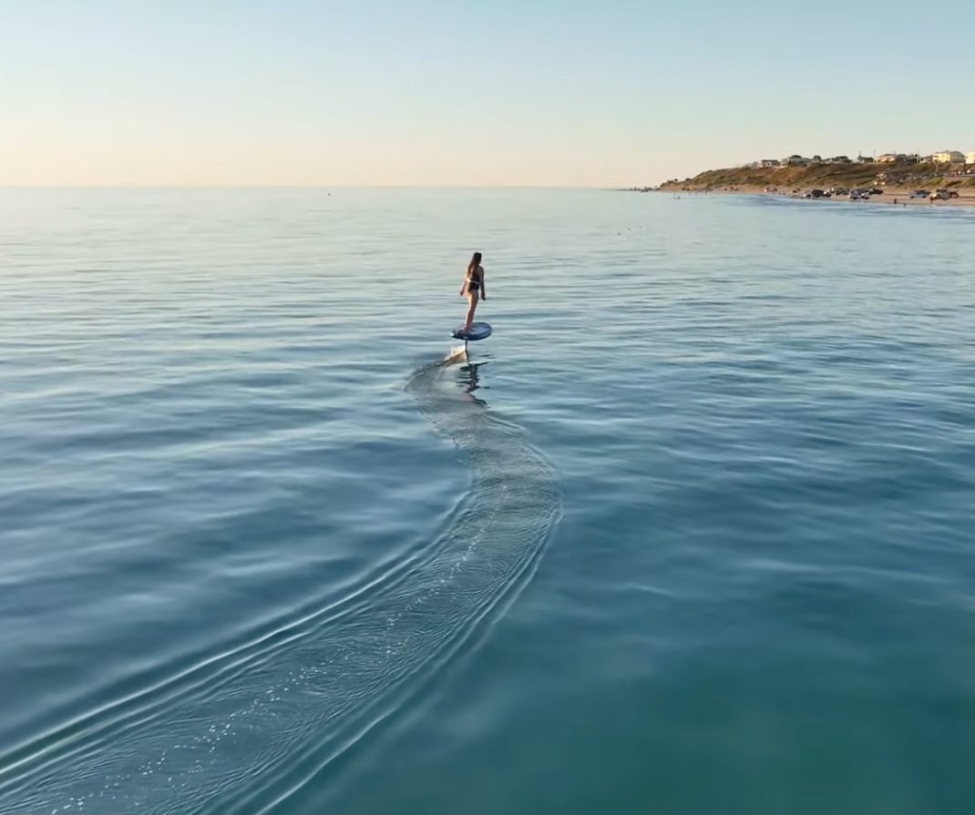Flatwater eFoil & Assist | Learn & Progress with Foil Drive